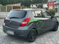 Gebraucht Hyundai i20 77 PS (56 kW) 2011 Grau Kleinwagen