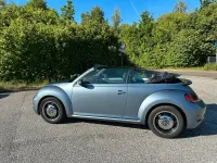 Gebraucht VW Beetle Design 105 PS (77 kW) 2017 Blau Kleinwagen