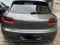 Gebraucht Porsche Macan S 258 PS (189 kW) 2015 Grau SUV
