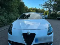 Gebraucht Alfa Romeo Giulietta 120 PS (88 kW) 2019 Weiß Kleinwagen
