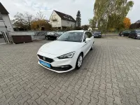 Używany Seat Leon Style 150 KM (110 kW) 2022 Biały Kombi