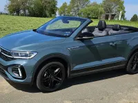 Gebraucht VW T-Roc Cabriolet R-line 150 PS (110 kW) 2024 Grün Cabrio