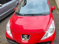 Gebraucht Peugeot 207 75 PS (55 kW) 2009 Rot Kleinwagen