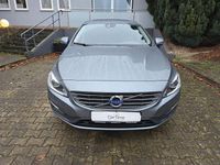Gebraucht Volvo V60 Momentum 220 PS (161 kW) 2017 Grau Kombi