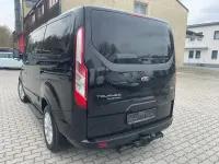 Gebraucht Ford Tourneo 150 PS (110 kW) 2022 Schwarz Van / Kleinbus