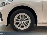 Gebraucht BMW 218 Active Tourer 136 PS (100 kW) 2023 Weiß Van / Kleinbus