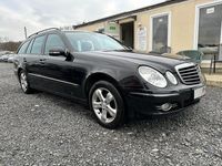 Gebraucht Mercedes E220 170 PS (125 kW) 2006 Schwarz Kombi