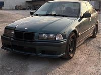 Gebraucht BMW 316 102 PS (75 kW) 1997 Grün Limousine