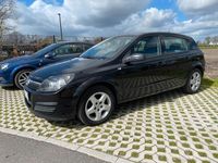 Second-hand Opel Astra 140 CP (102 kW) 2006 Negru Hatchback