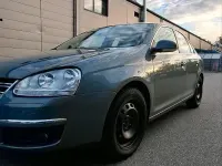 Gebraucht VW Jetta 102 PS (75 kW) 2006 Grün Limousine