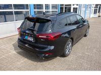 Gebraucht Ford Focus ST-Line 125 PS (91 kW) 2023 Schwarz Kombi
