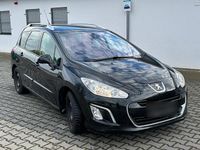 Gebraucht Peugeot 308 SW Active 111 PS (81 kW) 2011 Schwarz Kombi