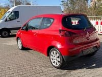 Gebraucht Mitsubishi Colt 95 PS (69 kW) 2011 Rot Kleinwagen