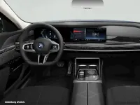 Gebraucht BMW M760e 571 PS (419 kW) 2025 Blau Limousine