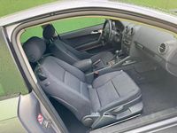 Usata Audi A3 105 CV (77 kW) 2005 Grigio Utilitaria