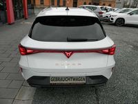 Gebraucht Cupra Leon 150 PS (110 kW) 2025 Glacial weiß metallic Kombi
