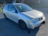 Gebraucht VW Polo Highline 64 PS (47 kW) 2004 Silber Kleinwagen