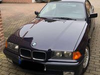 Gebraucht BMW 318 Cabriolet 116 PS (85 kW) 1995 Blau Cabrio