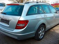 Gebraucht Mercedes C200 136 PS (100 kW) 2011 Silber Kombi