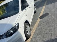 Gebraucht VW Caddy Maxi Dark Label 102 PS (75 kW) 2024 Weiß Van / Kleinbus