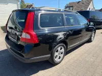 Gebraucht Volvo V70 Kinetic 145 PS (106 kW) 2009 Black solid (stone) / solid Kombi