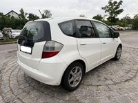Gebraucht Honda Jazz Trend 90 PS (66 kW) 2009 Weiß Kleinwagen
