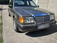 Gebraucht Mercedes E300 188 PS (138 kW) 1985 Grau Limousine