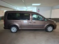 Używany VW Caddy Maxi 140 KM (102 kW) 2014 Brązowy Minivan