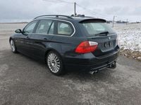 Gebraucht BMW 325 197 PS (144 kW) 2008 Schwarz Kombi