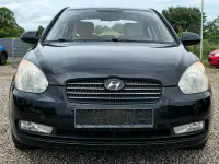 Gebraucht Hyundai Accent 96 PS (70 kW) 2009 Schwarz Limousine