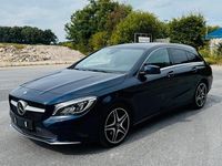 Gebraucht Mercedes CLA220 177 PS (130 kW) 2016 Blau Limousine
