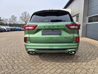 Neu Ford Kuga ST-Line X 2026 Bursting green SUV