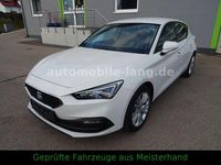 Second-hand Seat Leon 150 CP (110 kW) 2024 Alb Berlinǎ