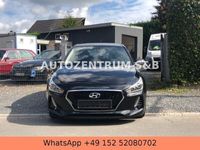 gebraucht Hyundai i30 cw Select *1.HAND*TÜV NEU*SPURHALTEASSISTENT