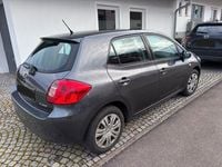 Gebraucht Toyota Auris Sol 124 PS (91 kW) 2008 Grau Kleinwagen