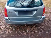 Usata Ford Focus 101 CV (74 kW) 2004 Argento Station wagon