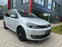 Gebraucht VW Touran 140 PS (102 kW) 2015 Silber Van / Kleinbus