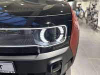 Neu Renault 4 E-Tech Iconic 110 kW (150 PS) 2025 Cnz + black pearlschwarz meta SUV