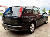 Brugt Ford Focus Style 101 HK (74 kW) 2007 Sort Sedan