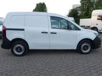 Gebraucht Renault Kangoo Rapid Extra 95 PS (69 kW) 2022 Weiß Van / Kleinbus