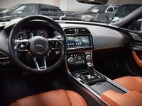 Gebraucht Jaguar XE R-Dynamic 250 PS (183 kW) 2021 Grau Limousine