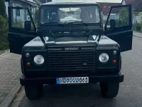 Gebraucht Land Rover Defender 122 PS (89 kW) 2002 Grün Kombi