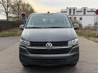 Gebraucht VW T6.1 150 PS (110 kW) 2023 Grau Van