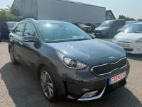 Gebraucht Kia Niro Spirit 105 PS (77 kW) 2017 Grau SUV