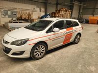 Gebraucht Opel Astra 130 PS (95 kW) 2013 Weiß Kombi