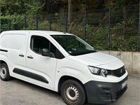 Gebraucht Peugeot Partner 102 PS (75 kW) 2019 Weiß Van / Kleinbus