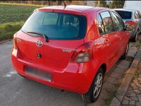 Gebraucht Toyota Yaris 68 PS (50 kW) 2008 Rot Kleinwagen