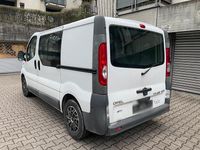 Gebraucht Opel Vivaro 114 PS (83 kW) 2007 Weiß Van / Kleinbus