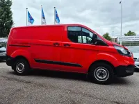 Gebraucht Ford Transit Custom 105 PS (77 kW) 2020 Rot Van