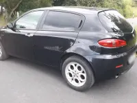 Gebraucht Alfa Romeo 147 105 PS (77 kW) 2009 Schwarz Kleinwagen